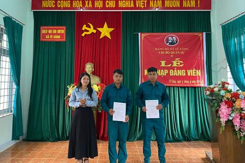 Lễ Kết Nạp Đảng Viên Chi Bộ Quân Sự